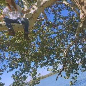 Meet your Posher, Caitlin